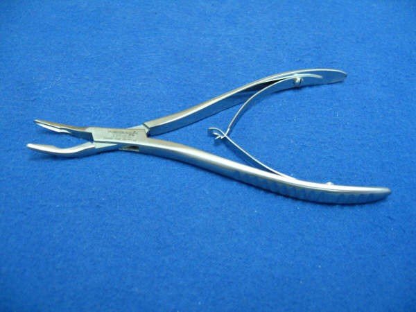 CYNAMED Micro Friedman Bone Rongeur – 1.3mm Jaw, German Surgical Dental Instrument